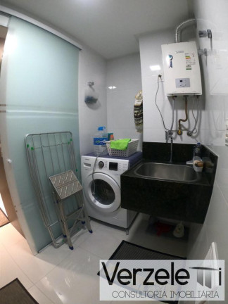 Imagem Apartamento com 2 Quartos à Venda, 77 m² em Centro - Balneário Camboriú
