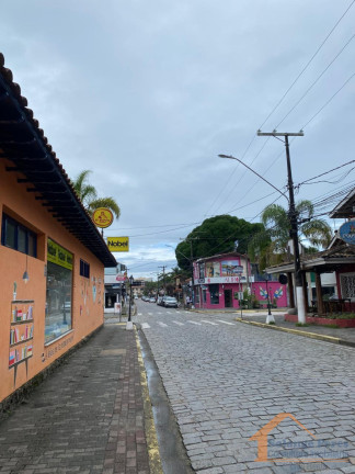 Kitnet com 3 Quartos à Venda, 38 m² em Barra Da Lagoa - Ubatuba