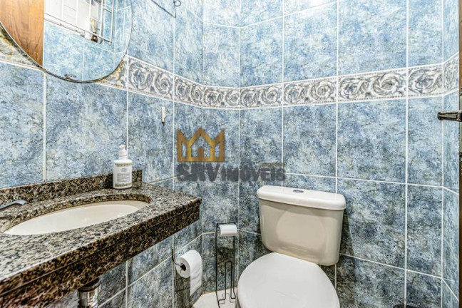 Imagem Sobrado com 3 Quartos à Venda, 131 m² em Hauer - Curitiba Imagem Sobrado com 3 Quartos à Venda, 131 m² em Hauer - Curitiba