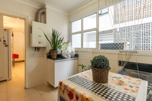 Imagem Apartamento com 3 Quartos à Venda, 143 m² em Pinheiros - São Paulo Imagem Apartamento com 3 Quartos à Venda, 143 m² em Pinheiros - São Paulo