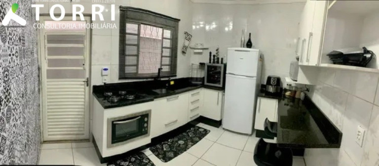 Imagem Casa com 2 Quartos à Venda, 100 m² em Wanel Ville - Sorocaba Imagem Casa com 2 Quartos à Venda, 100 m² em Wanel Ville - Sorocaba
