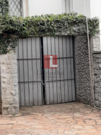 Imagem Casa com 7 Quartos à Venda, 400 m² em Pacaembu - São Paulo Imagem Casa com 7 Quartos à Venda, 400 m² em Pacaembu - São Paulo