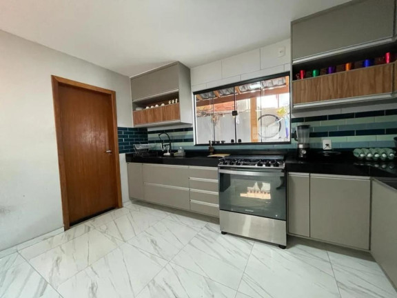 Imagem Casa com 3 Quartos à Venda, 300 m² em Ataíde - Vila Velha Imagem Casa com 3 Quartos à Venda, 300 m² em Ataíde - Vila Velha