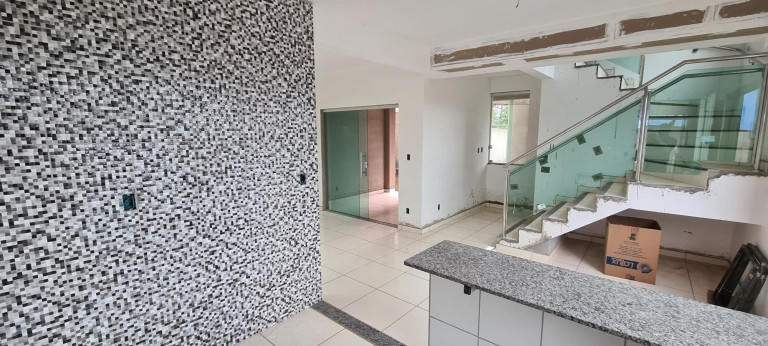 Imagem Casa com 3 Quartos à Venda, 118 m² em Nossa Senhora De Fátima - Ibirité Imagem Casa com 3 Quartos à Venda, 118 m² em Nossa Senhora De Fátima - Ibirité