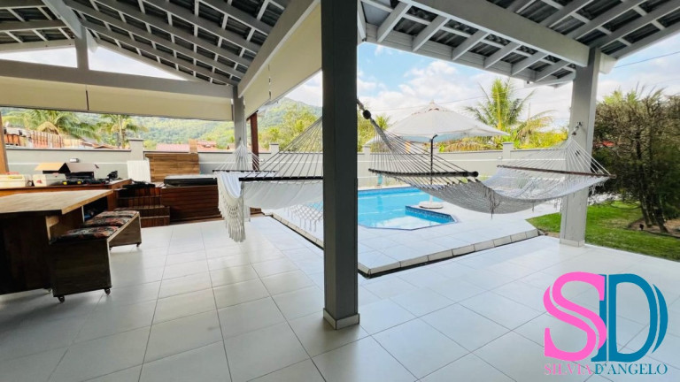 Imagem Casa de Condomínio com 3 Quartos à Venda, 201 m² em Horto Florestal - Ubatuba
