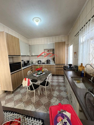 Imagem Casa com 4 Quartos à Venda, 198 m² em Vila Santa Terezinha - Sumaré Imagem Casa com 4 Quartos à Venda, 198 m² em Vila Santa Terezinha - Sumaré