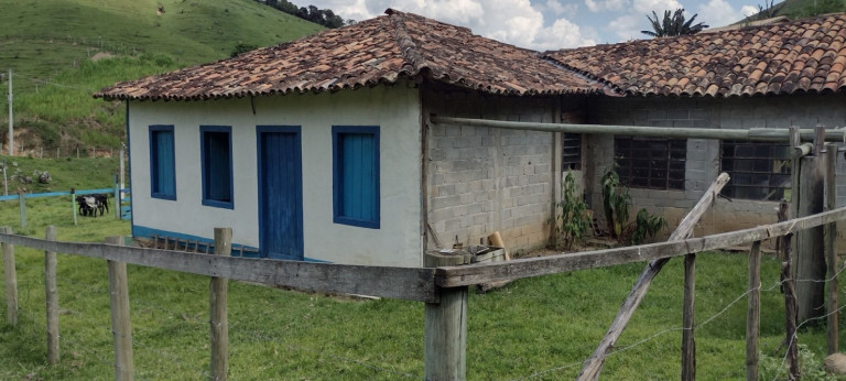 Imagem Chácara com 5 Quartos à Venda, 90 m² em Catuçaba - São Luíz Do Paraitinga