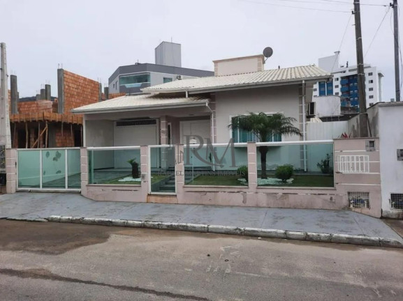 Imagem Casa com 3 Quartos à Venda, 184 m² em Pagani - Palhoça Imagem Casa com 3 Quartos à Venda, 184 m² em Pagani - Palhoça