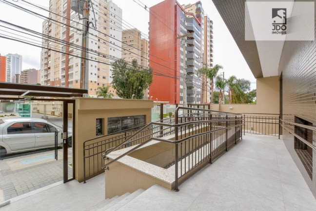 Imagem Apartamento com 1 Quarto à Venda, 48 m² em água Verde - Curitiba