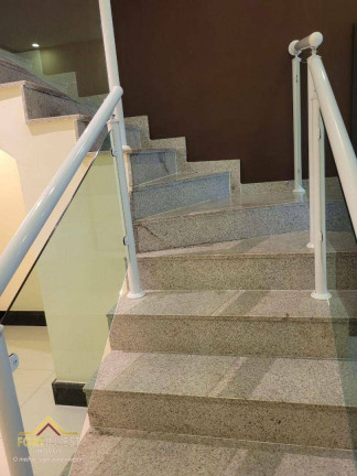 Imagem Imóvel com 3 Quartos à Venda, 200 m² em Tupi - Praia Grande Imagem Imóvel com 3 Quartos à Venda, 200 m² em Tupi - Praia Grande