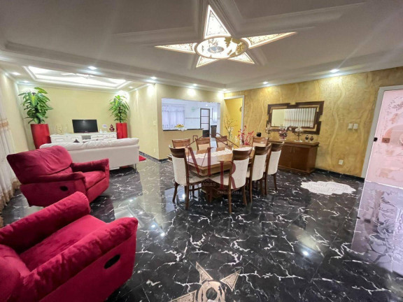 Imagem Casa com 5 Quartos à Venda, 308 m² em Canto Do Forte - Praia Grande Imagem Casa com 5 Quartos à Venda, 308 m² em Canto Do Forte - Praia Grande