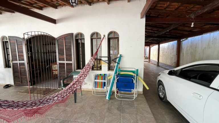 Casa de Condomínio com 4 Quartos à Venda, 305 m² em Ressaca - Ubatuba