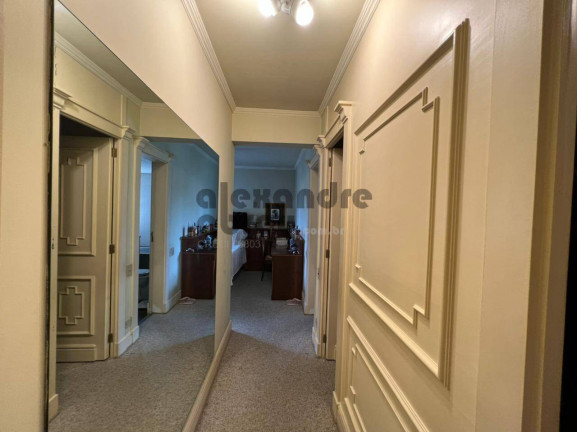 Imagem Apartamento com 3 Quartos à Venda, 220 m² em Itaim Bibi - São Paulo