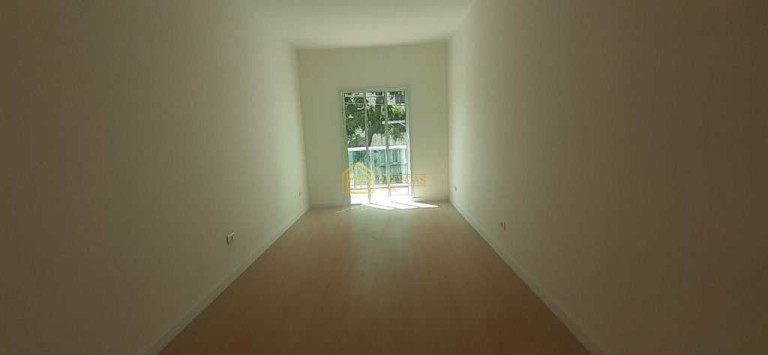 Imagem Casa com 3 Quartos à Venda, 250 m² em Vila Monumento - São Paulo Imagem Casa com 3 Quartos à Venda, 250 m² em Vila Monumento - São Paulo