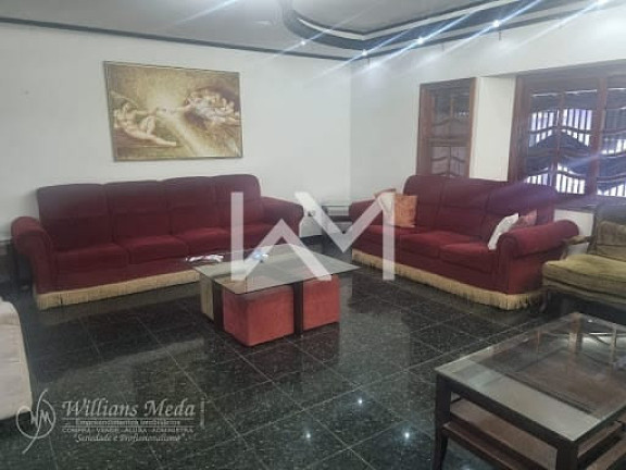Sobrado com 5 Quartos à Venda, 389 m² em Parque Renato Maia - Guarulhos