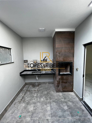 Imagem Casa com 2 Quartos à Venda, 125 m² em Jardim Ouro Verde - Botucatu Imagem Casa com 2 Quartos à Venda, 125 m² em Jardim Ouro Verde - Botucatu