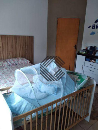 Imagem Casa com 4 Quartos à Venda, 181 m² em Jardim Santa Catarina - Sorocaba Imagem Casa com 4 Quartos à Venda, 181 m² em Jardim Santa Catarina - Sorocaba