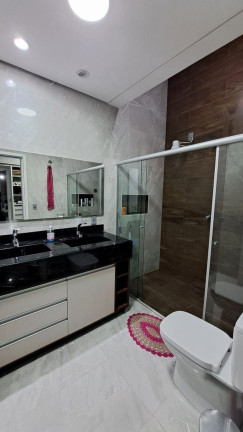 Imagem Casa com 3 Quartos à Venda, 210 m² em Jardim Morumby - Taubaté Imagem Casa com 3 Quartos à Venda, 210 m² em Jardim Morumby - Taubaté