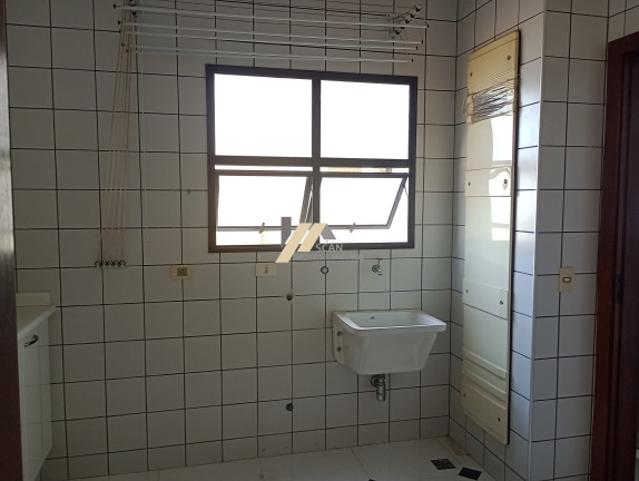 Imagem Imóvel com 3 Quartos à Venda, 157 m² em Cambuí - Campinas Imagem Imóvel com 3 Quartos à Venda, 157 m² em Cambuí - Campinas