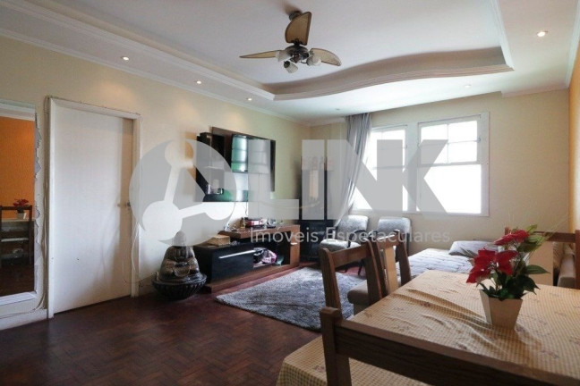 Imagem Apartamento com 4 Quartos à Venda, 126 m² em Centro Histórico - Porto Alegre Imagem Apartamento com 4 Quartos à Venda, 126 m² em Centro Histórico - Porto Alegre