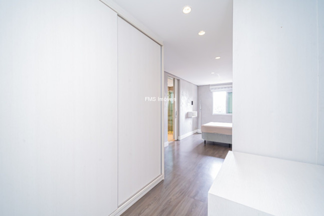 Imagem Imóvel com 2 Quartos à Venda, 130 m² em Vila Olímpia - São Paulo Imagem Imóvel com 2 Quartos à Venda, 130 m² em Vila Olímpia - São Paulo