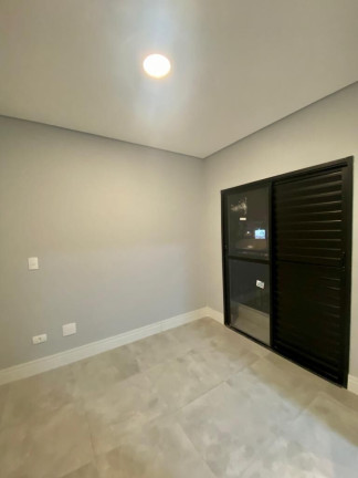 Imagem Casa com 2 Quartos à Venda, 116 m² em Marapé - Santos Imagem Casa com 2 Quartos à Venda, 116 m² em Marapé - Santos