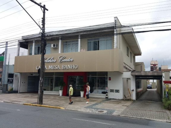 Imagem Sobrado com 2 Quartos à Venda, 547 m² em Centro - Joinville