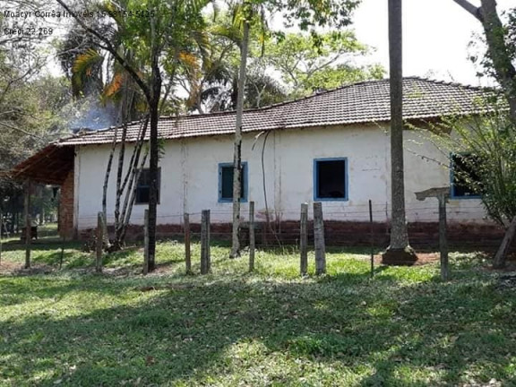 Imagem Imóvel com 2 Quartos à Venda, 200 m² em Cesario Lange - Cesario Lange Imagem Imóvel com 2 Quartos à Venda, 200 m² em Cesario Lange - Cesario Lange