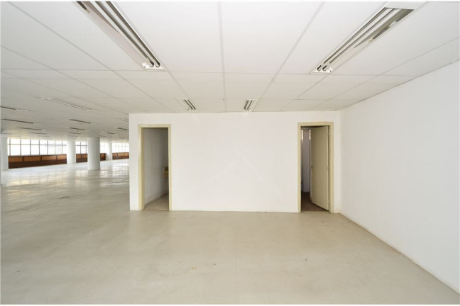 Imagem Sala Comercial à Venda, 930 m² em República - São Paulo Imagem Sala Comercial à Venda, 930 m² em República - São Paulo