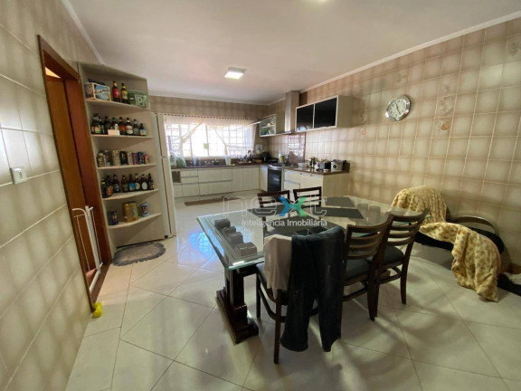 Imagem Sobrado com 3 Quartos à Venda, 550 m² em Jardim Autonomista - Campo Grande Imagem Sobrado com 3 Quartos à Venda, 550 m² em Jardim Autonomista - Campo Grande