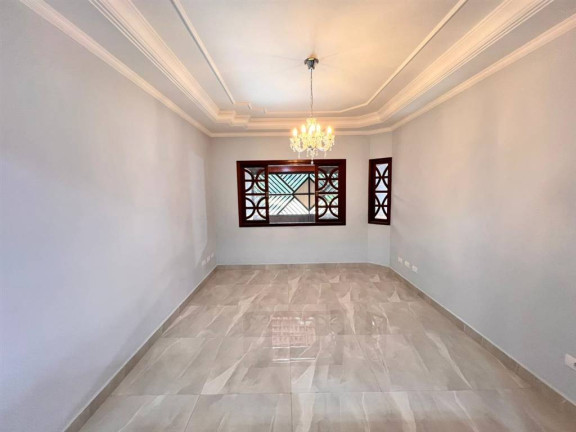 Imagem Casa com 2 Quartos à Venda, em Imperador - Praia Grande Imagem Casa com 2 Quartos à Venda, em Imperador - Praia Grande
