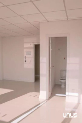 Imagem Sala Comercial à Venda, 585 m² em Barreiros - São José