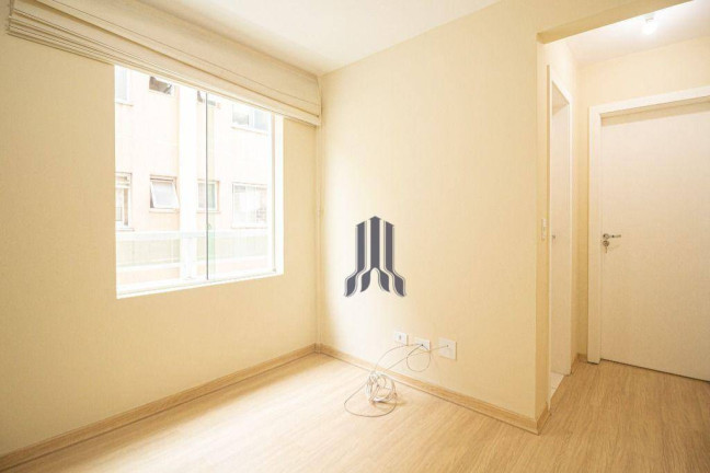 Imagem Apartamento com 1 Quarto para Alugar, 30 m² em água Verde - Curitiba Imagem Apartamento com 1 Quarto para Alugar, 30 m² em água Verde - Curitiba