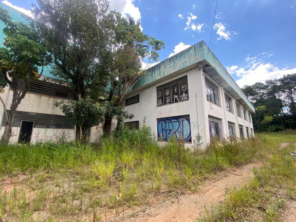 Galpão à Venda ou Locação, 3.000 m² em Jardim Paulista - Suzano