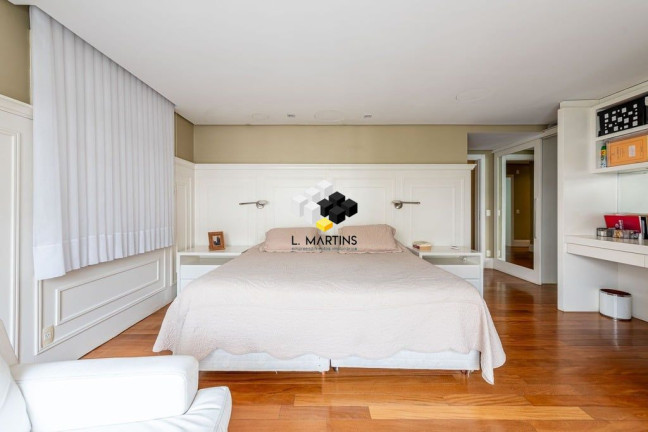 Imagem Casa de Condomínio com 3 Quartos à Venda, 566 m² em Boa Vista - Porto Alegre Imagem Casa de Condomínio com 3 Quartos à Venda, 566 m² em Boa Vista - Porto Alegre