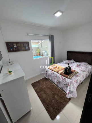 Imagem Casa com 3 Quartos à Venda, 264 m² em Espinheiros - Itajaí
