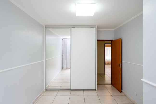 Imagem Casa com 4 Quartos à Venda, 197 m² em Parque Amazônia - Goiânia