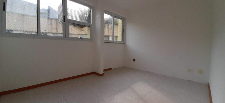 Imagem Apartamento com 4 Quartos para Alugar, 201 m² em Lagoa - Rio De Janeiro Imagem Apartamento com 4 Quartos para Alugar, 201 m² em Lagoa - Rio De Janeiro
