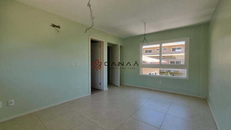 Imagem Casa de Condomínio com 4 Quartos à Venda, 253 m² em João Fernandes - Armação Dos Búzios Imagem Casa de Condomínio com 4 Quartos à Venda, 253 m² em João Fernandes - Armação Dos Búzios