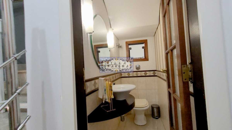 Imagem Imóvel com 4 Quartos à Venda, 262 m² em Freguesia (jacarepaguá) - Rio De Janeiro Imagem Imóvel com 4 Quartos à Venda, 262 m² em Freguesia (jacarepaguá) - Rio De Janeiro