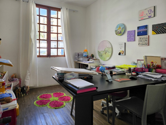 Imagem Casa com 4 Quartos à Venda, em Barra - Salvador Imagem Casa com 4 Quartos à Venda, em Barra - Salvador
