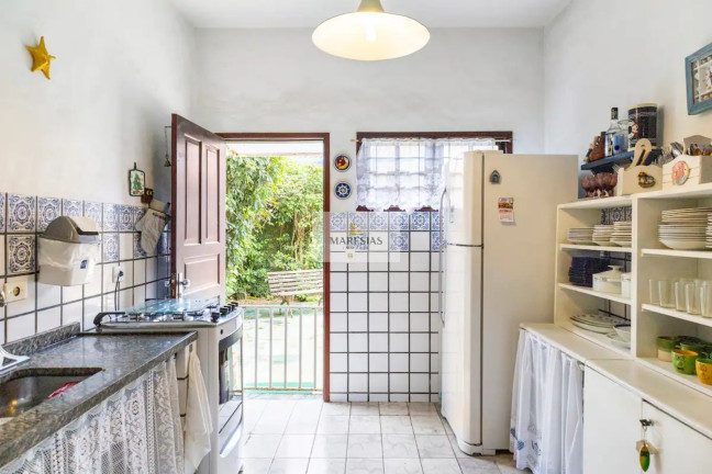 Imagem Casa com 4 Quartos à Venda, 150 m² em Maresias - São Sebastião Imagem Casa com 4 Quartos à Venda, 150 m² em Maresias - São Sebastião