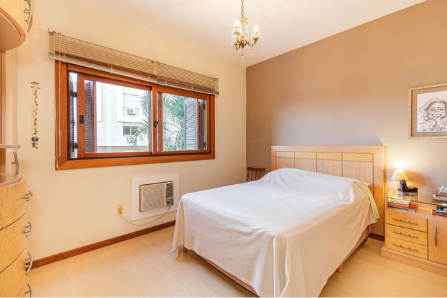 Imagem Apartamento com 2 Quartos à Venda, 77 m² em Bom Fim - Porto Alegre Imagem Apartamento com 2 Quartos à Venda, 77 m² em Bom Fim - Porto Alegre