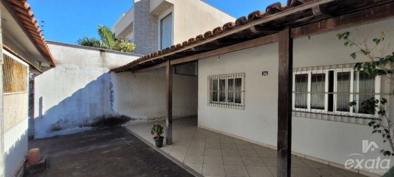 Imagem Casa com 2 Quartos para Alugar ou Temporada, 60 m² em Eurico Salles - Serra