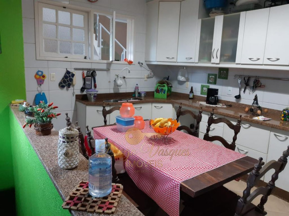 Imagem Casa com 10 Quartos à Venda, 1.570 m² em Carlos Guinle - Teresópolis Imagem Casa com 10 Quartos à Venda, 1.570 m² em Carlos Guinle - Teresópolis