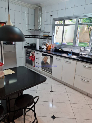 Imagem Casa com 3 Quartos à Venda, 300 m² em Jardim Atalaia - Cotia Imagem Casa com 3 Quartos à Venda, 300 m² em Jardim Atalaia - Cotia