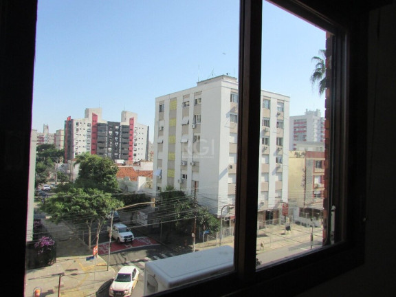 Imagem Imóvel com 2 Quartos à Venda, em Menino Deus - Porto Alegre Imagem Imóvel com 2 Quartos à Venda, em Menino Deus - Porto Alegre