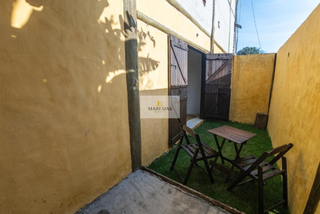 Imagem Sobrado com 16 Quartos à Venda, 500 m² em Maresias - São Sebastião Imagem Sobrado com 16 Quartos à Venda, 500 m² em Maresias - São Sebastião