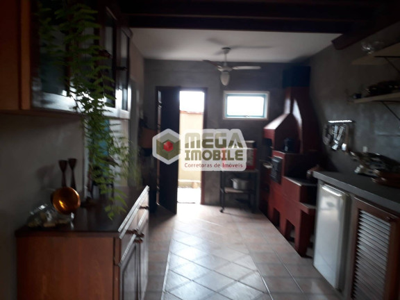 Imagem Casa com 3 Quartos à Venda, 180 m² em Rio Vermelho - Florianópolis Imagem Casa com 3 Quartos à Venda, 180 m² em Rio Vermelho - Florianópolis