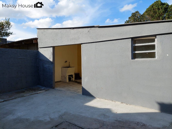 Imagem Casa com 3 Quartos à Venda, em Boqueirão - Curitiba Imagem Casa com 3 Quartos à Venda, em Boqueirão - Curitiba